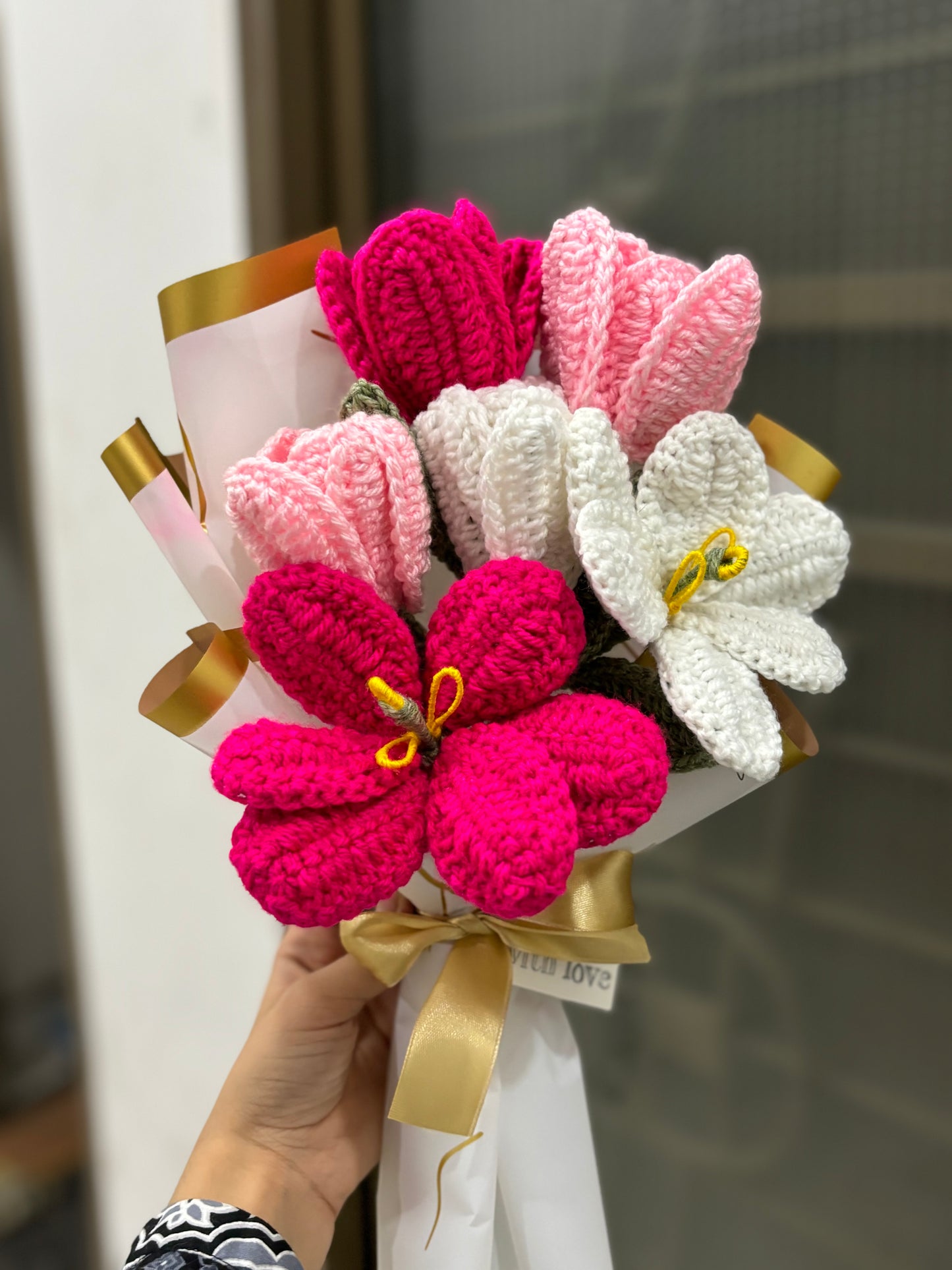 Crochet petal tulip bouquet