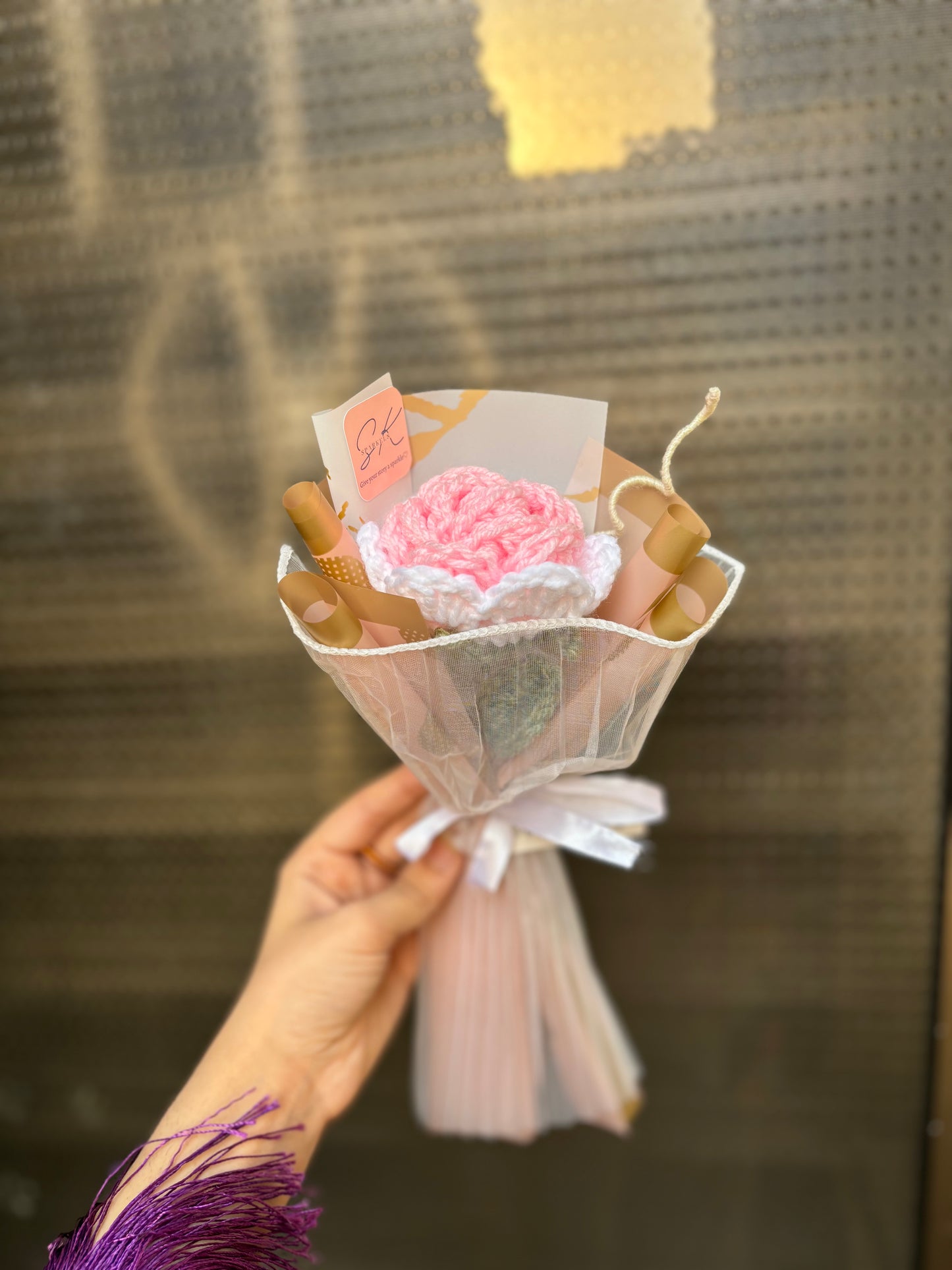 Crochet pink ombre rose