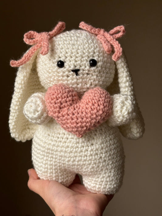 Crochet bunny with heart