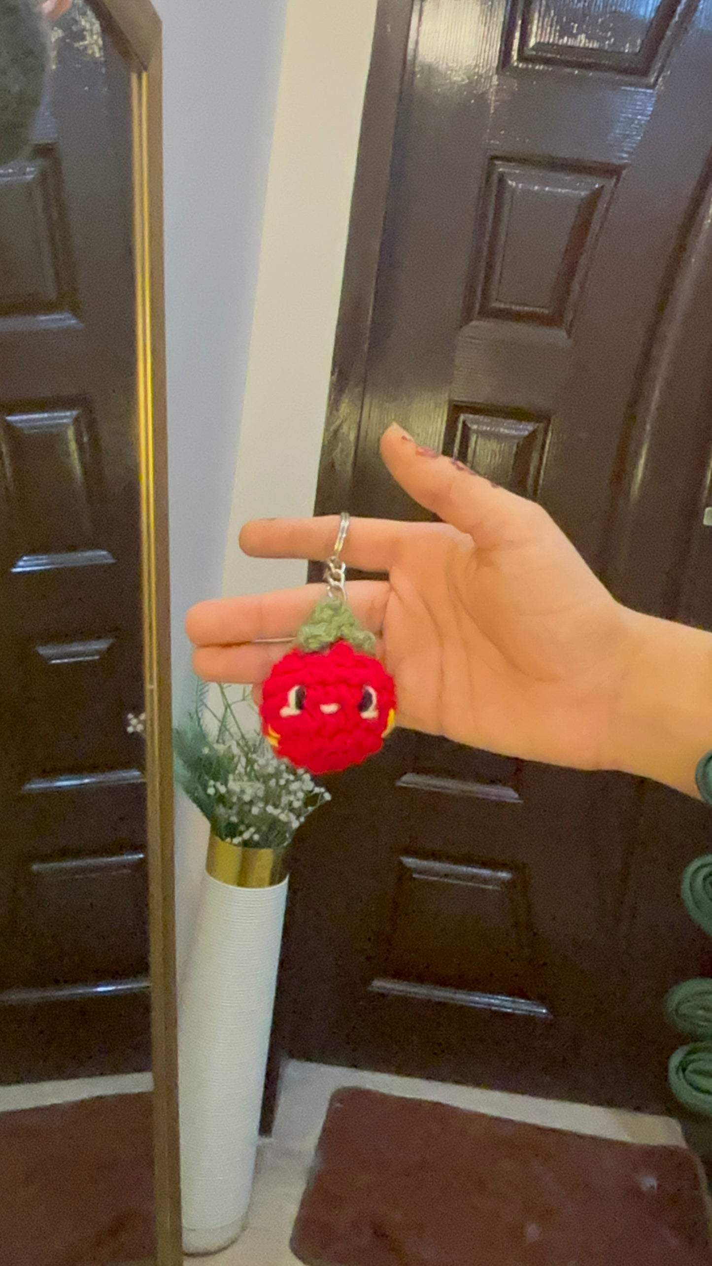 Crochet tomato krychain