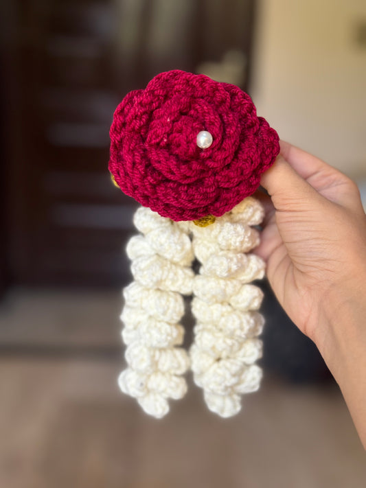 Crochet gajra hairpin