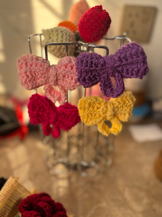 Crochet bow hairclips(alligator clip)