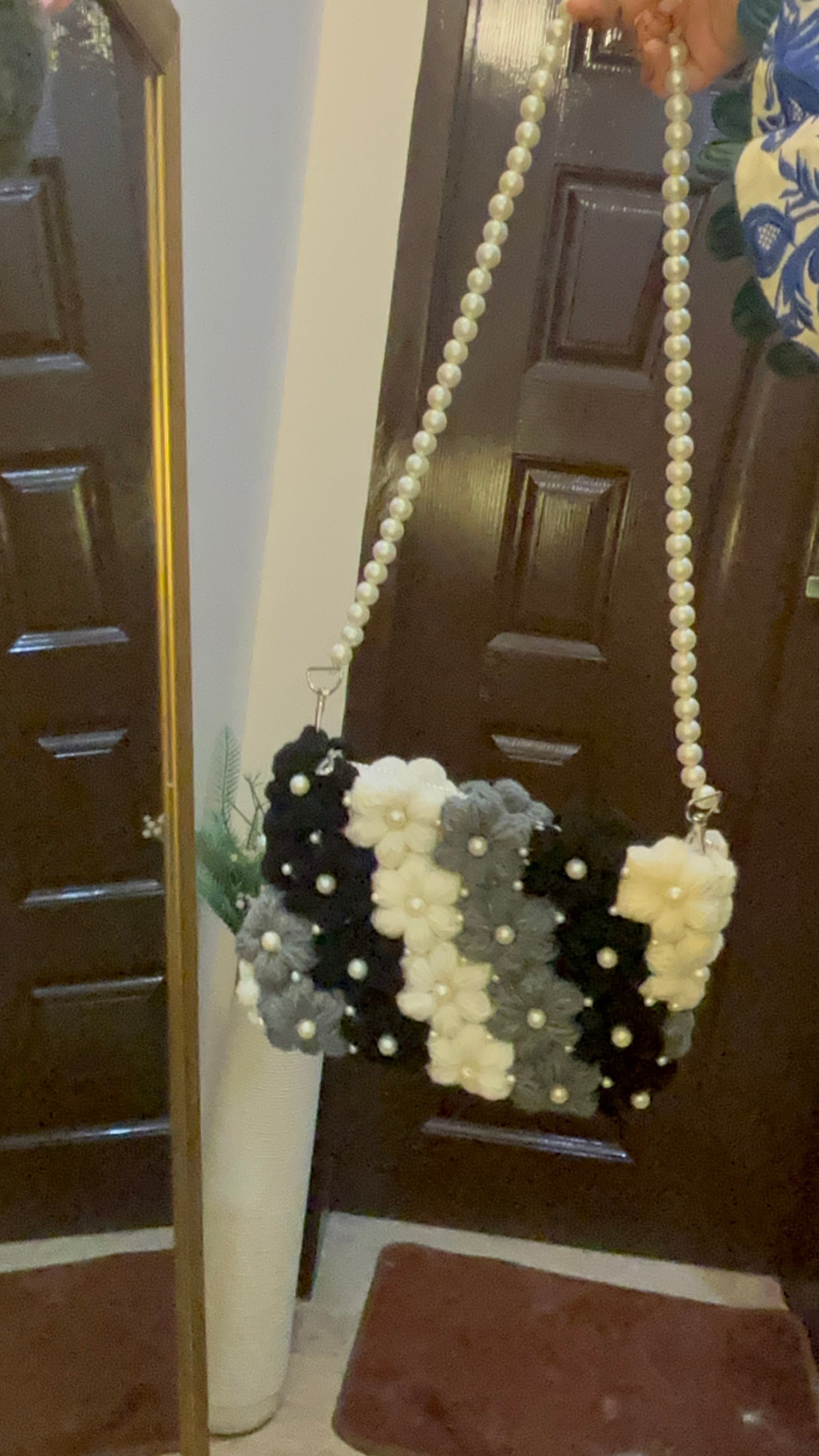Crochet puff flower bag