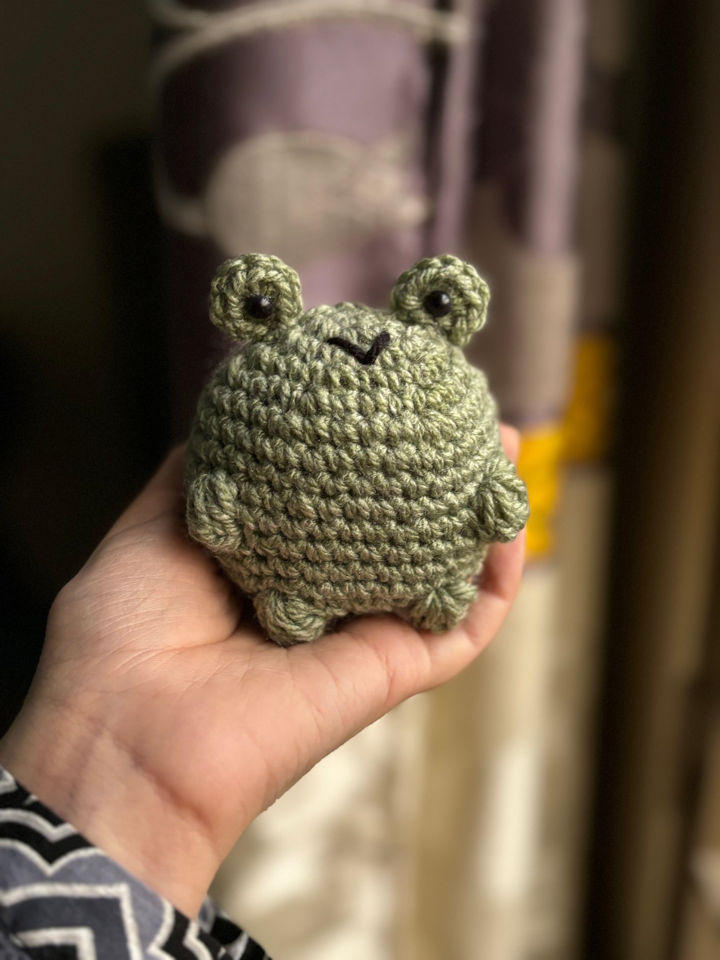 Crochet froggy