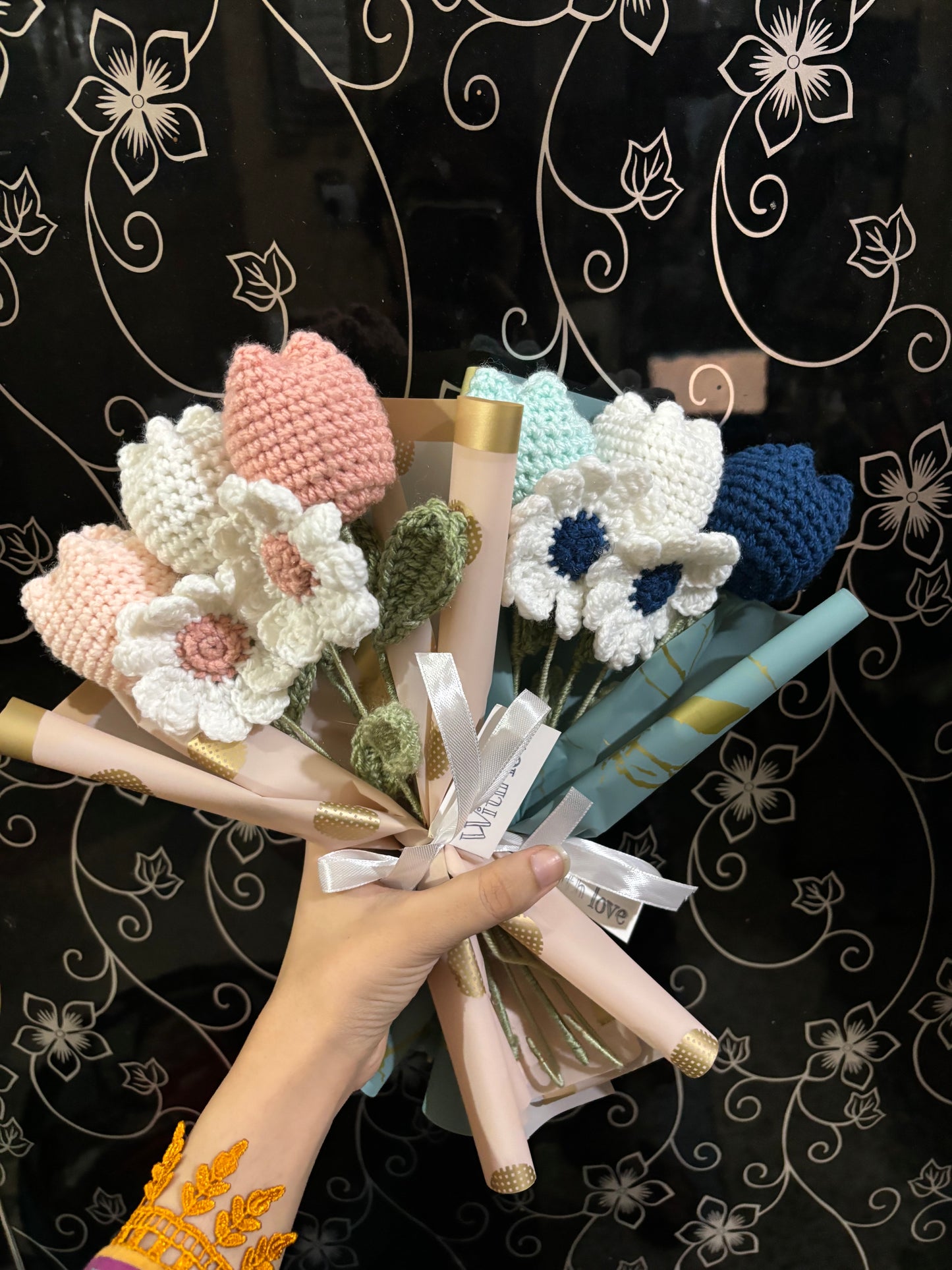 Crochet tulip daisy bouquet