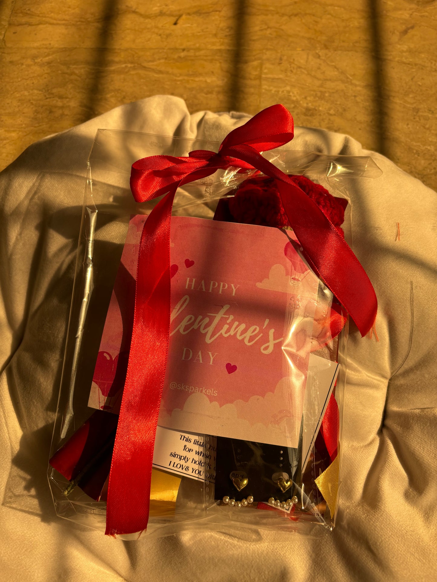 Valentines day gift hamper