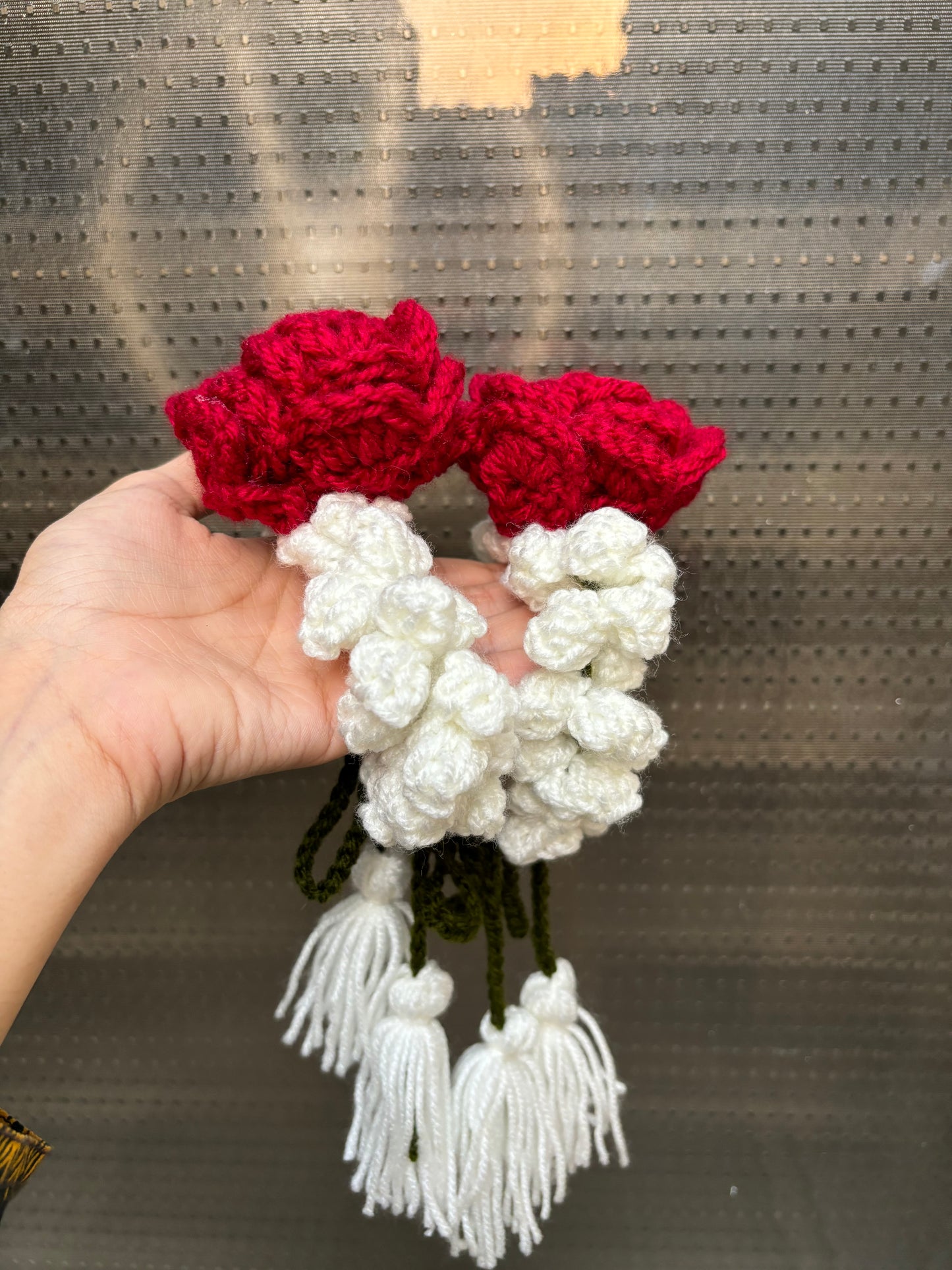 Crochet rose gajra pair