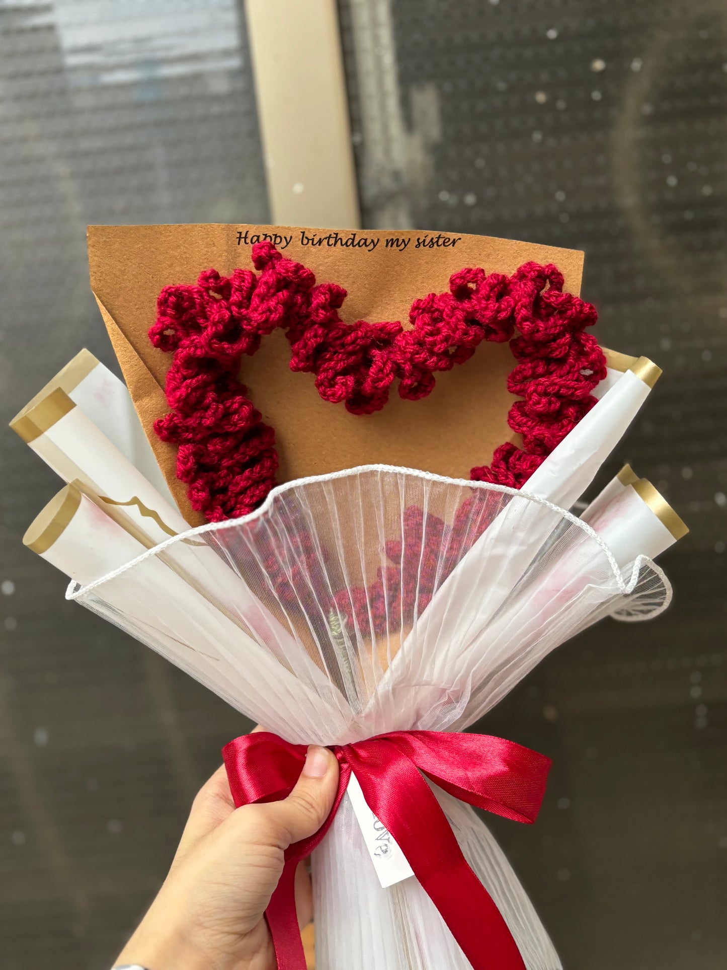 Crochet wire heart bouquet ( inbox for text customisation)