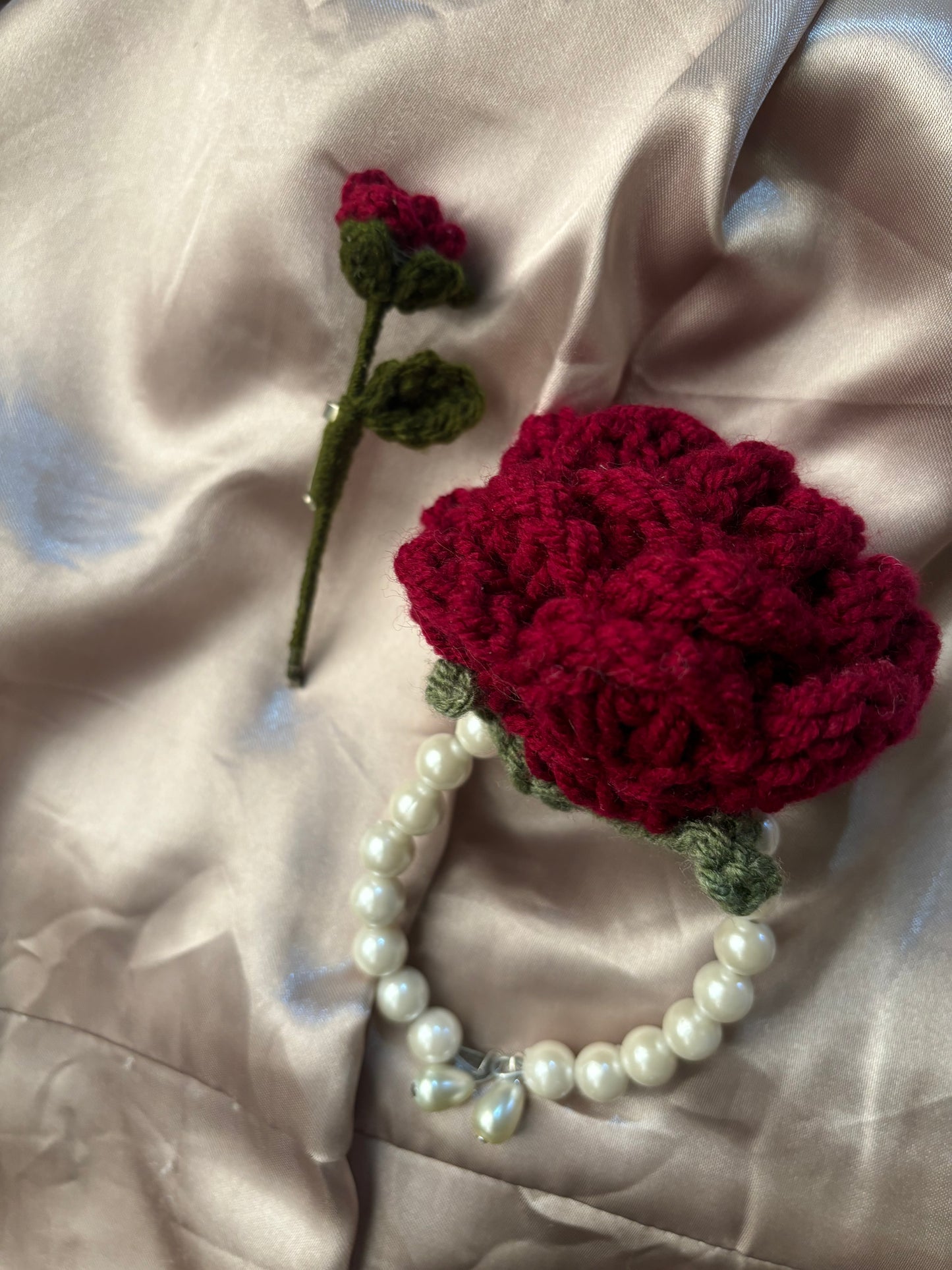 Crochet adjustable rose pearl gajra