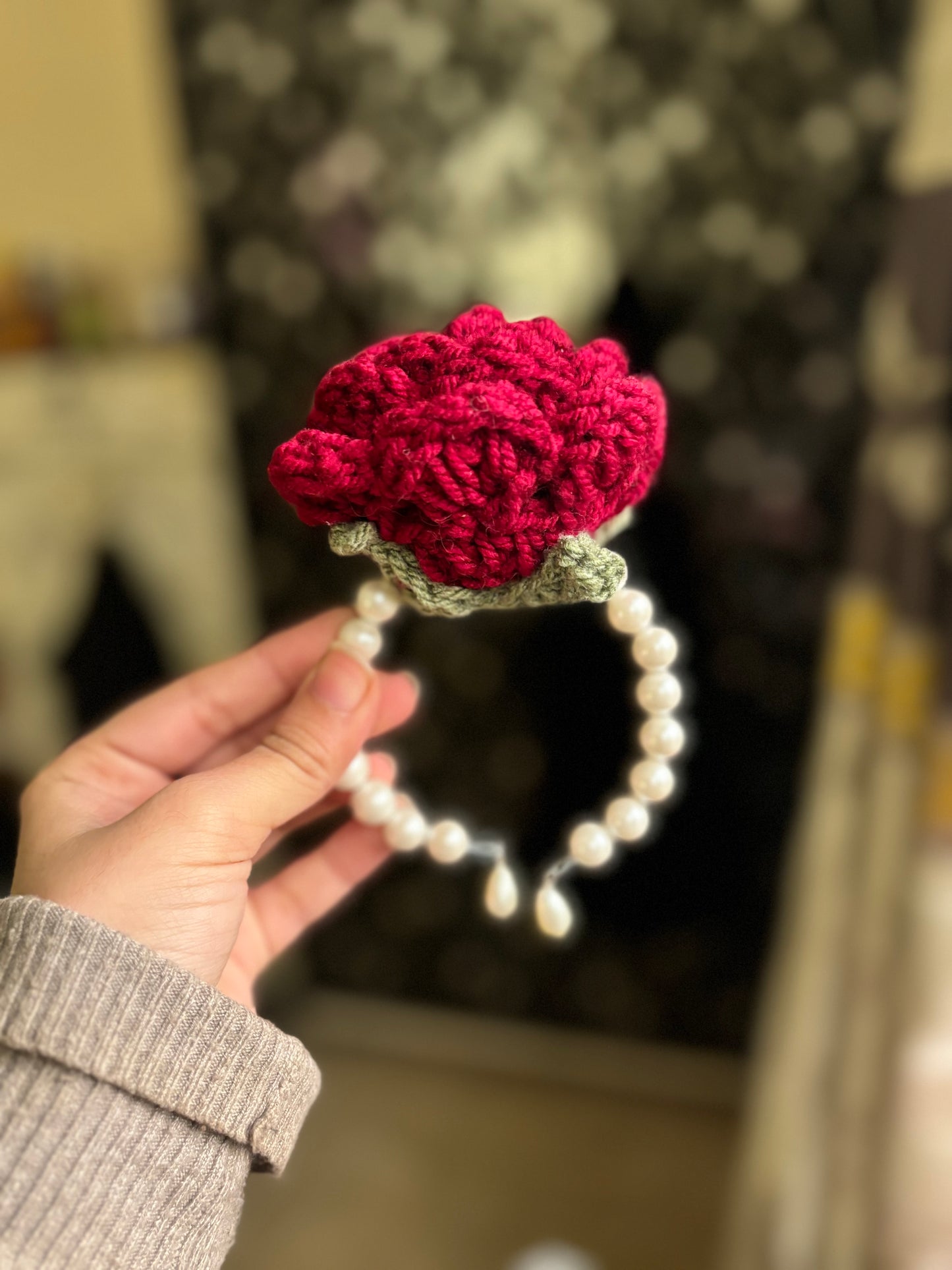 Crochet adjustable rose pearl gajra